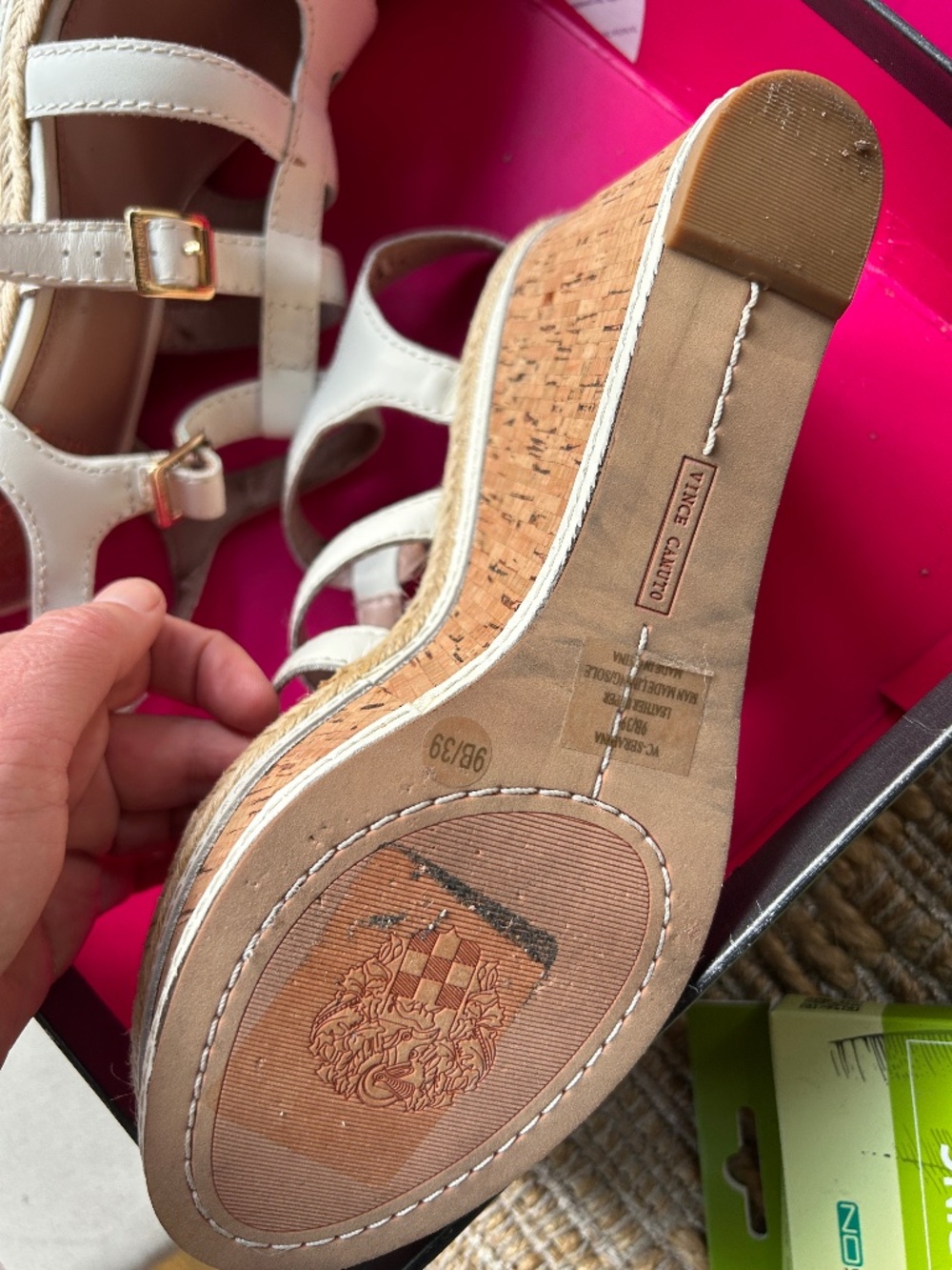 Platform sandal - Picture 2 of 4